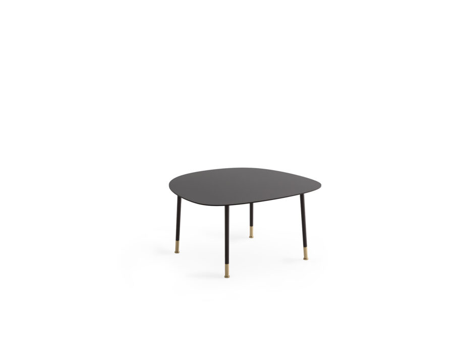 Enhance your decor with the minimalist aesthetic of Pebble tables.