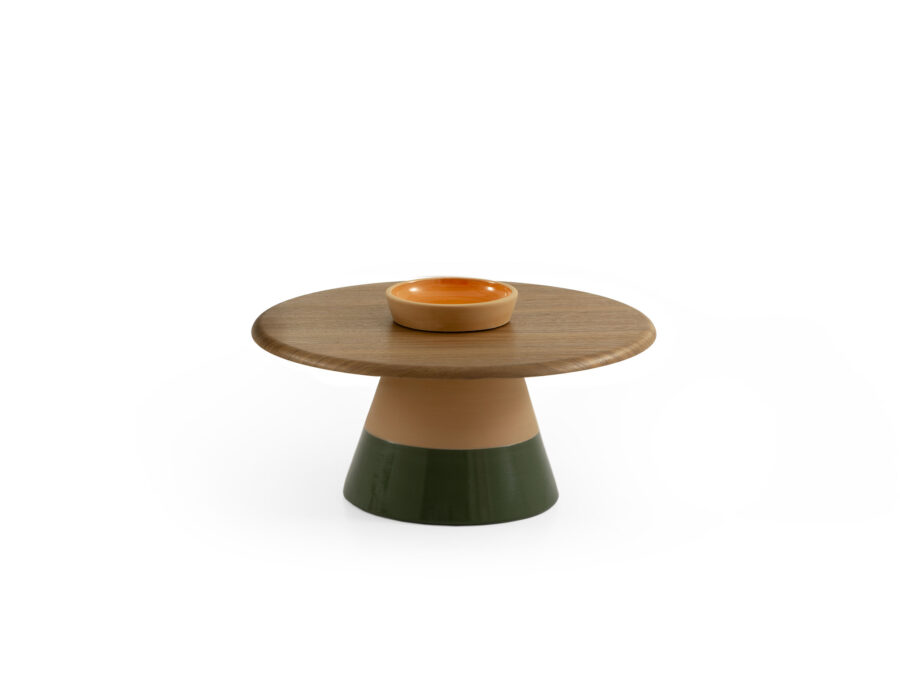 Ajoutez une touche de sophistication à votre intérieur avec la table basse Sablier, symbole de style et de durabilité.